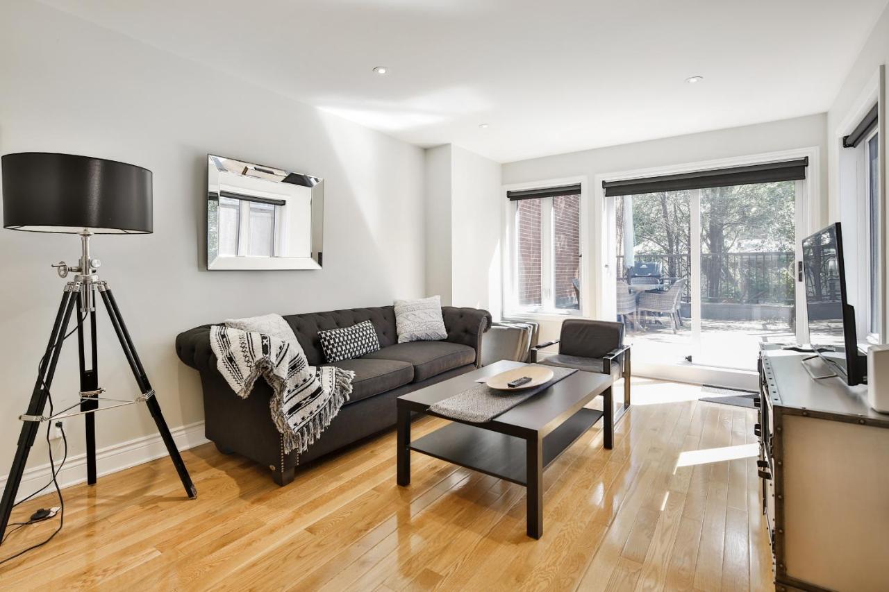 Stunning Condos On St Denis Montreal Bagian luar foto