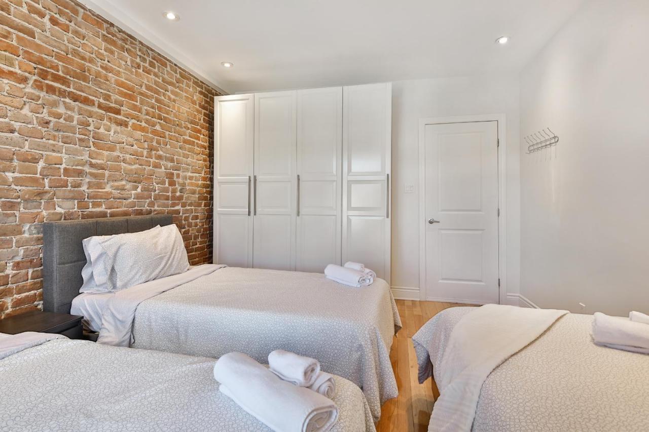 Stunning Condos On St Denis Montreal Bagian luar foto